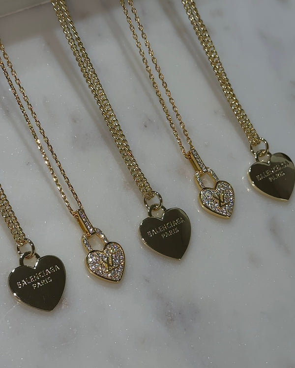 Lover Necklace Gold